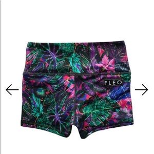 Fleo shorts